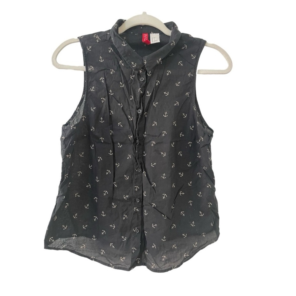 Divided (H&M) Anchors top black and white sleeveless Size Medium